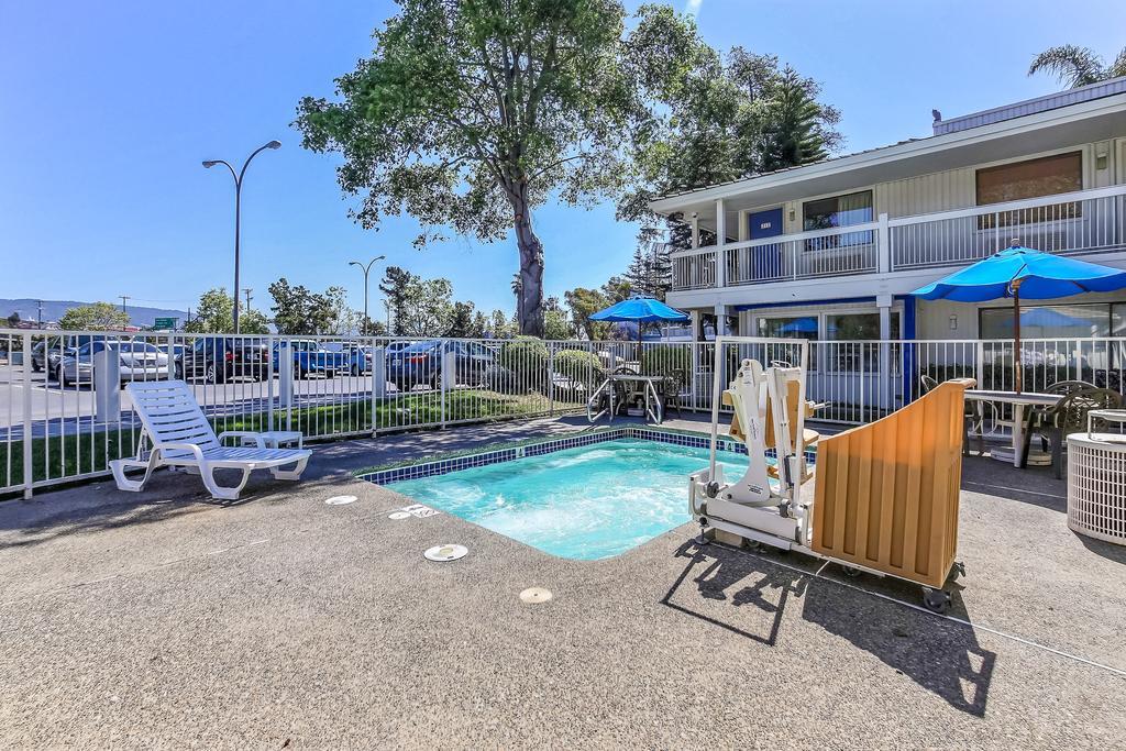 Motel 6-Oakland, Ca - Embarcadero Ngoại thất bức ảnh
