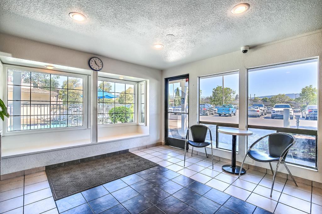 Motel 6-Oakland, Ca - Embarcadero Ngoại thất bức ảnh