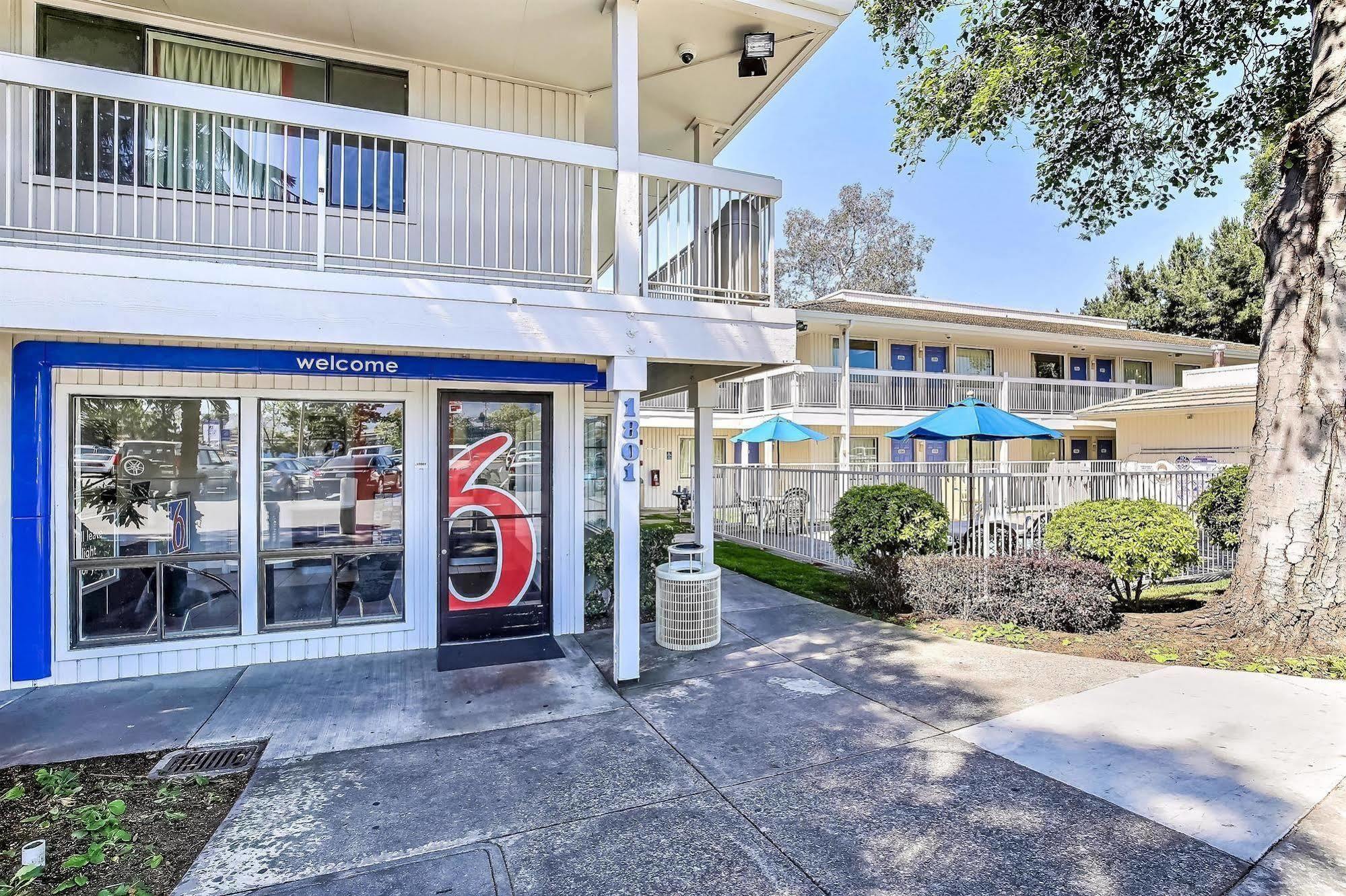 Motel 6-Oakland, Ca - Embarcadero Ngoại thất bức ảnh