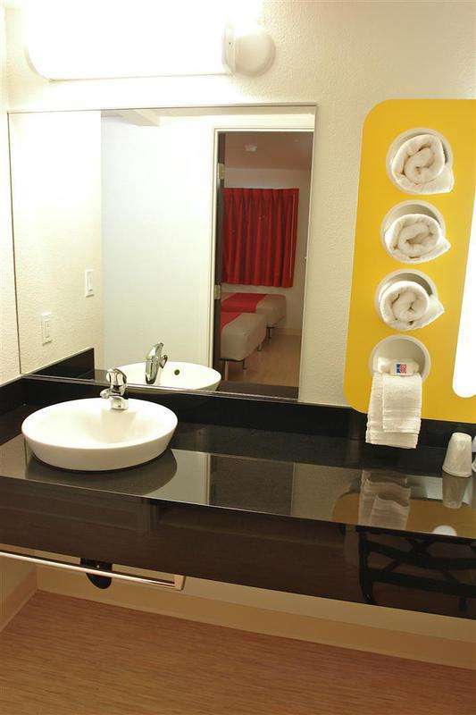 Motel 6-Oakland, Ca - Embarcadero Phòng bức ảnh